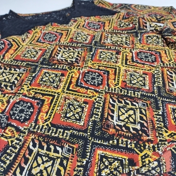 Sweet Wanderer Multi Colors V-Neck Blouse Top Size S - Picture 10 of 12